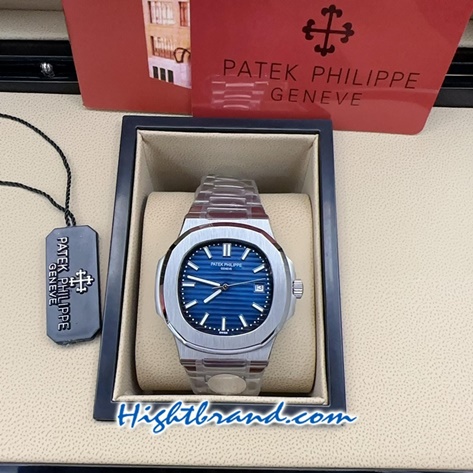 Patek Nautilus 5711 Blue Dial 40mm Replica Watch 02