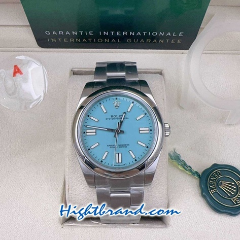 Rolex Oyster Perpetual Blue Dial 41mm Replica Watch 03