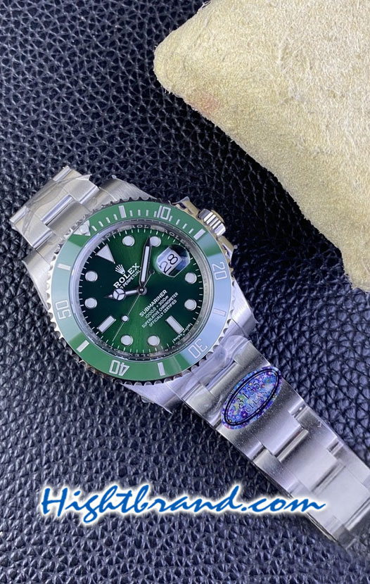 Rolex Submariner Green Dial Hulk Ceramic 40mm Swiss 3135 Clean Replica Watch 02