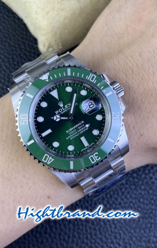 Rolex Submariner Green Dial Hulk Ceramic 40mm Swiss 3135 Clean Replica Watch 02