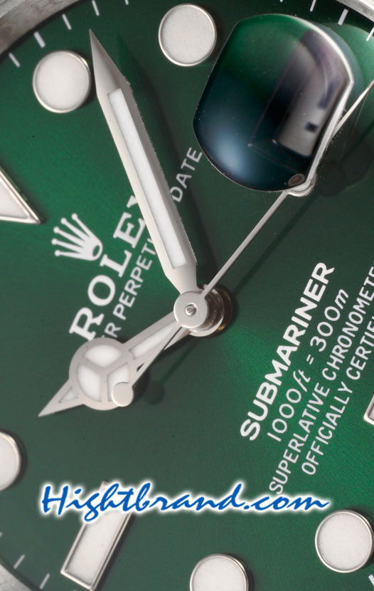 Rolex Submariner Ceramic Green Dial Hulk 41mm Swiss Model 3235 Noob Replica Watch 12